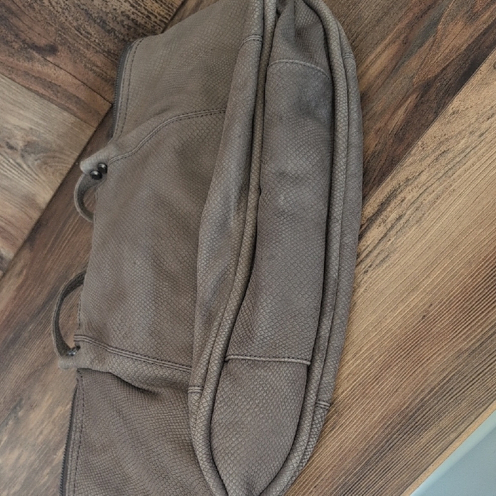 Lucky Brand Chic Taupe Women's Leather Large Tote Bag - Picture 3 of 11